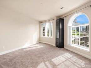 11004 NE 11th Street 606, Bellevue WA 98004