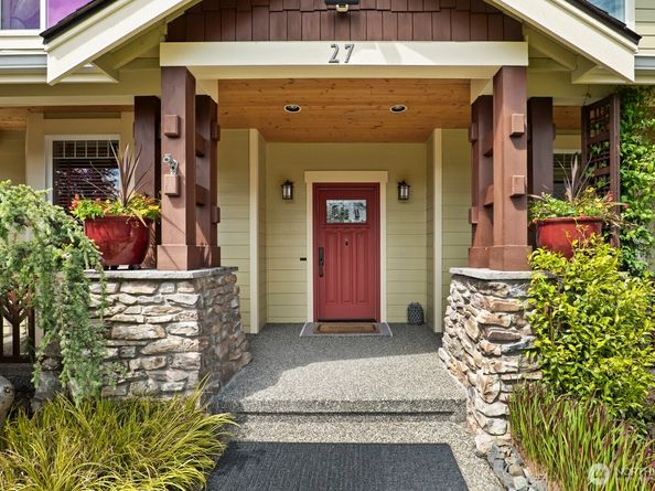 27 148th Place SW, Lynnwood WA 98087