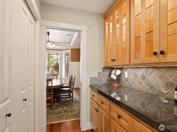 27 148th Place SW, Lynnwood WA 98087