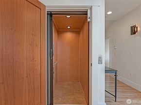 225 Ward Street, Seattle WA 98109