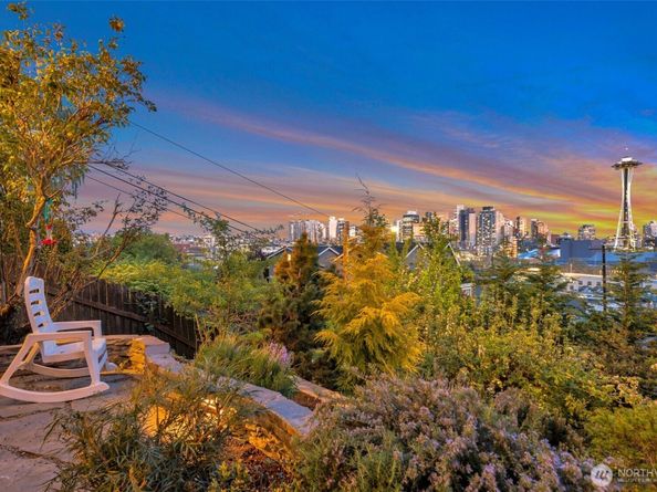 225 Ward Street, Seattle WA 98109