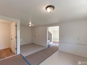 225 Ward Street, Seattle WA 98109