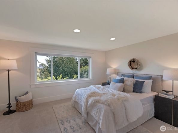 225 Ward Street, Seattle WA 98109