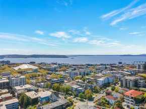 225 Ward Street, Seattle WA 98109