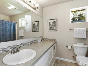 1776 Bungalow Way NE, Poulsbo WA 98370