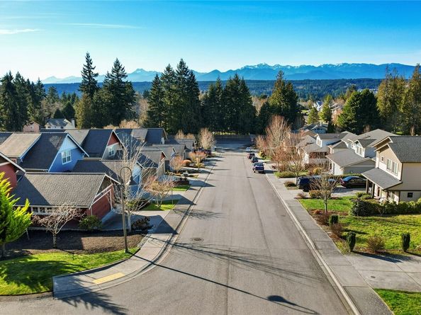 1776 Bungalow Way NE, Poulsbo WA 98370