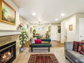 1776 Bungalow Way NE, Poulsbo WA 98370