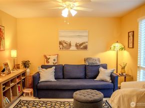 1611 102nd Place NE C1, Bellevue WA 98004