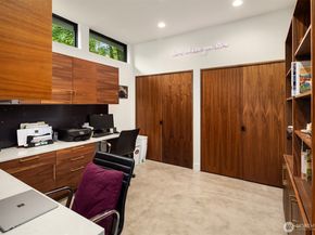 122 10th Avenue, Kirkland WA 98033