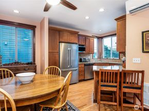 2400 W Boston Street, Seattle WA 98199