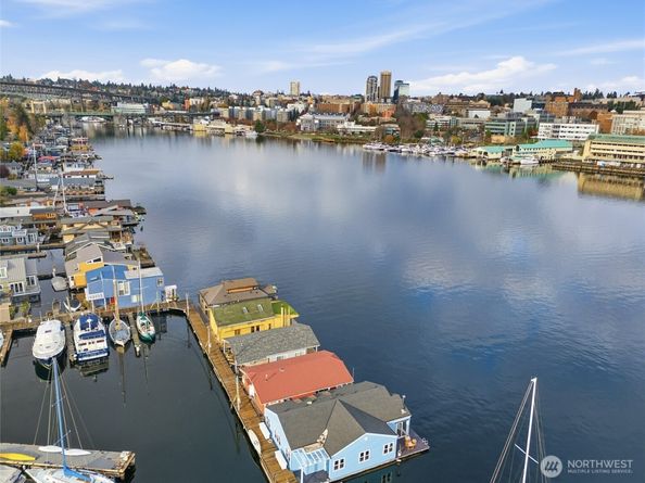 1212 E Shelby 5, Seattle WA 98102