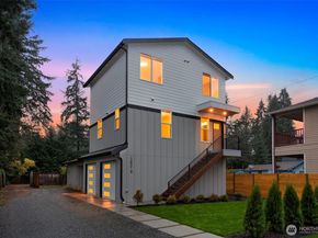 12531 25th Avenue NE Unit B, Seattle WA 98125