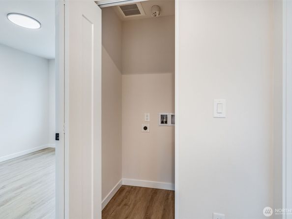 12531 25th Avenue NE Unit B, Seattle WA 98125