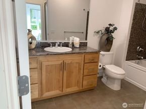 375 Kirkland Avenue 145, Kirkland WA 98033