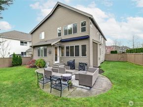 6617 Sword Fern Avenue SE, Snoqualmie WA 98065