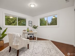 34031 Bonnieview Lane NE, Kingston WA 98346