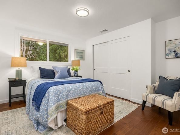 34031 Bonnieview Lane NE, Kingston WA 98346