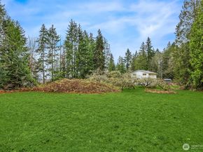 34031 Bonnieview Lane NE, Kingston WA 98346