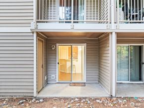 11527 Hwy 99 C106, Everett WA 98204