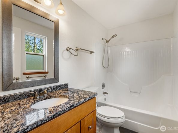 1824 89th Drive SE, Lake Stevens WA 98258