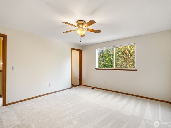 1824 89th Drive SE, Lake Stevens WA 98258