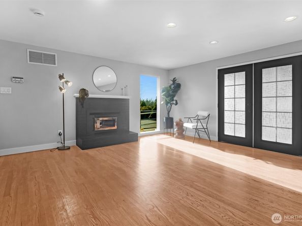 8211 Mukilteo Speedway, Mukilteo WA 98275