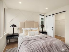 1514 NW 63rd Street B, Seattle WA 98107