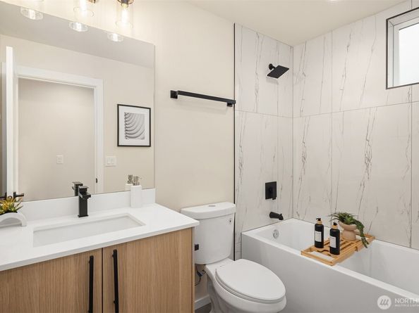 1514 NW 63rd Street B, Seattle WA 98107