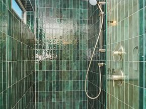 8333 13th Avenue NW B, Seattle WA 98117