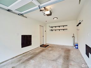 8333 13th Avenue NW B, Seattle WA 98117