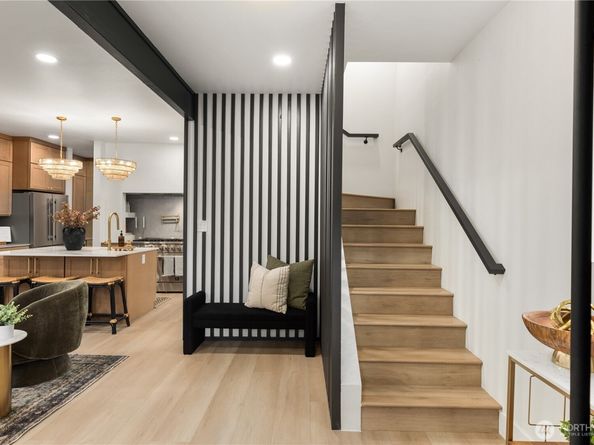 829 27th Avenue, Seattle WA 98122