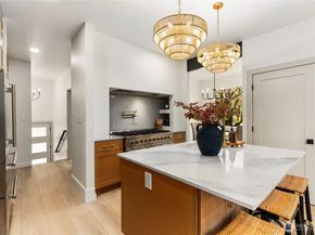 829 27th Avenue, Seattle WA 98122