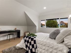 829 27th Avenue, Seattle WA 98122