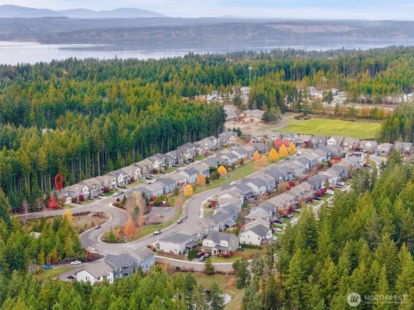 1854 Claret Loop NW, Poulsbo WA 98370