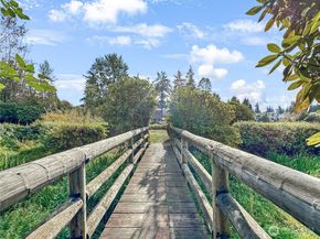 820 Cady Road E102, Everett WA 98203