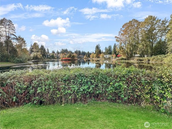 820 Cady Road E102, Everett WA 98203