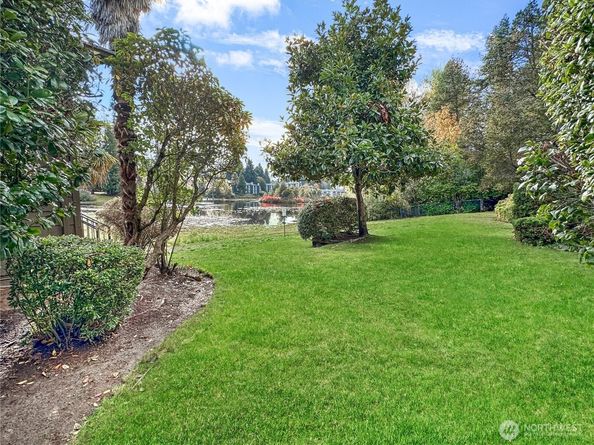 820 Cady Road E102, Everett WA 98203