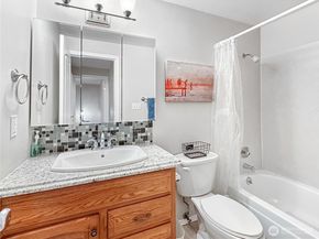 820 Cady Road E102, Everett WA 98203