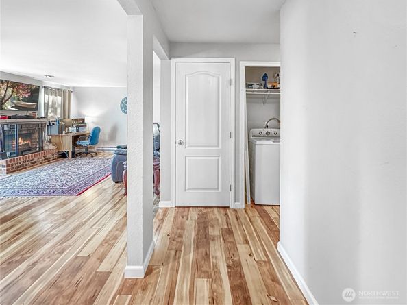 820 Cady Road E102, Everett WA 98203