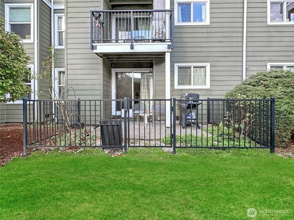 820 Cady Road E102, Everett WA 98203