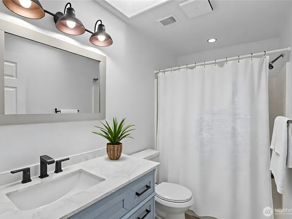 625 101st Place SE C, Everett WA 98208