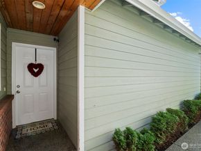 625 101st Place SE C, Everett WA 98208