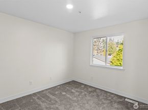 625 101st Place SE C, Everett WA 98208