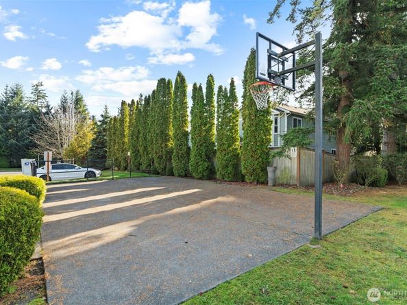 625 101st Place SE C, Everett WA 98208