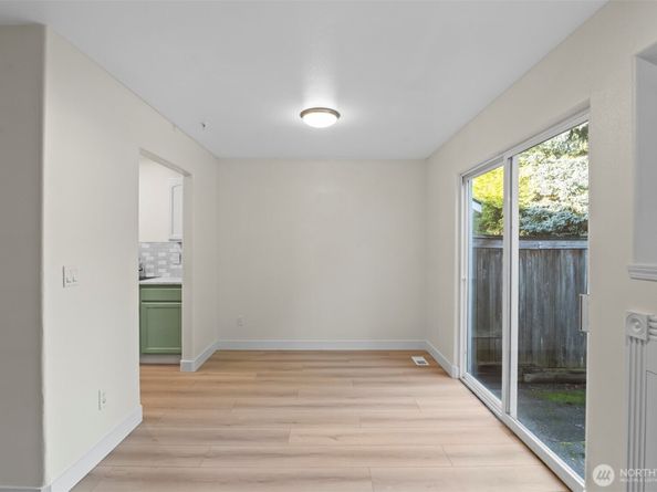 625 101st Place SE C, Everett WA 98208