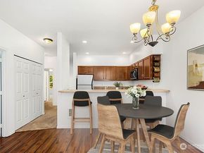 1800 NE 40th Street E301, Renton WA 98056