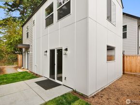 13007 1st Avenue NE, Seattle WA 98125