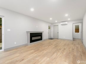 13007 1st Avenue NE, Seattle WA 98125