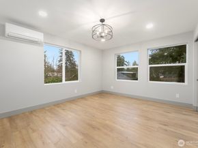 13007 1st Avenue NE, Seattle WA 98125