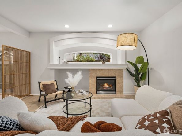 24115 22nd Place W, Bothell WA 98021